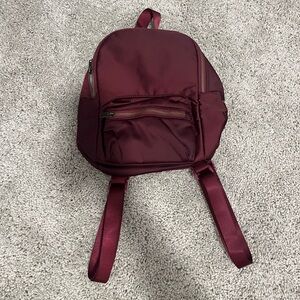 NEW Hollister marroon back pack